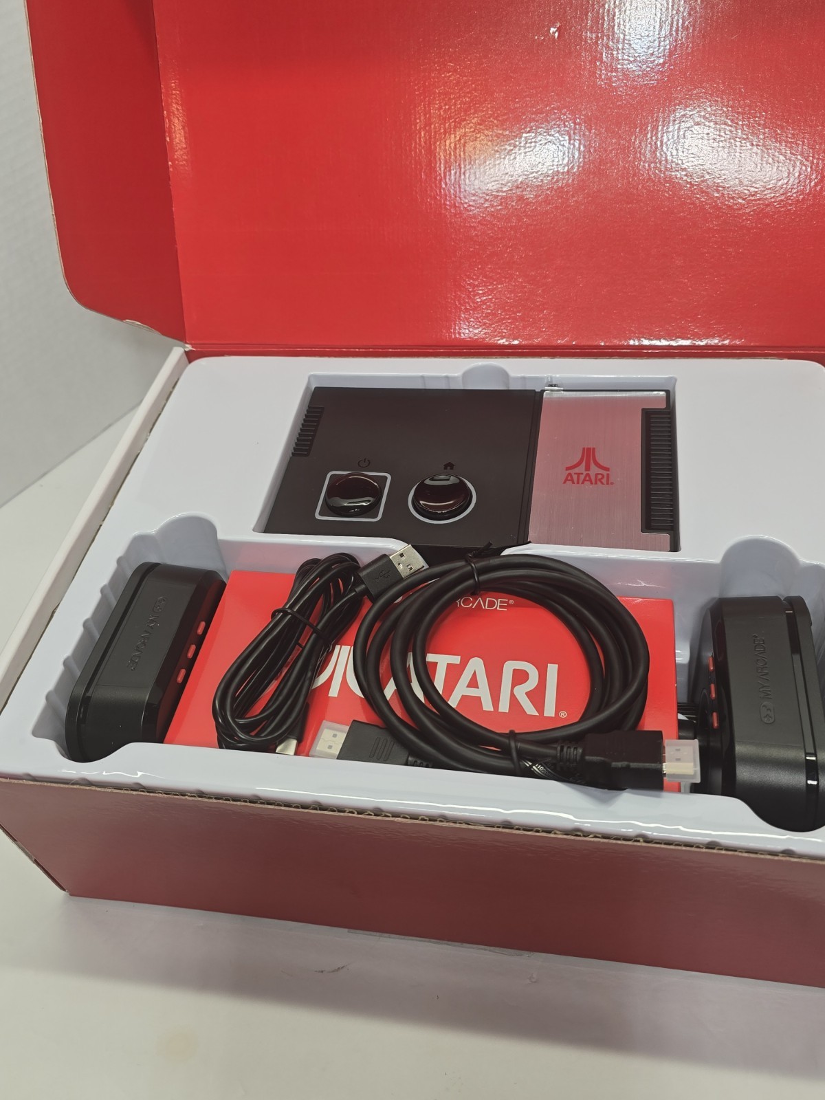 My Arcade Atari GameStation Pro HDMI Console Games 7000 – 2 Wireless Controllers
