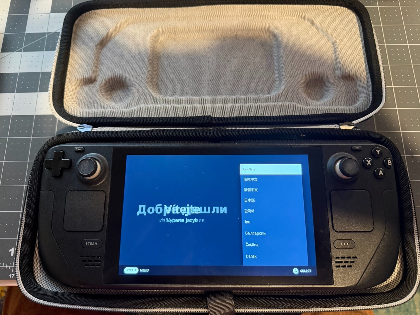 Valve Steam Deck 512GB Handheld Console comes with Case and Charger excellent