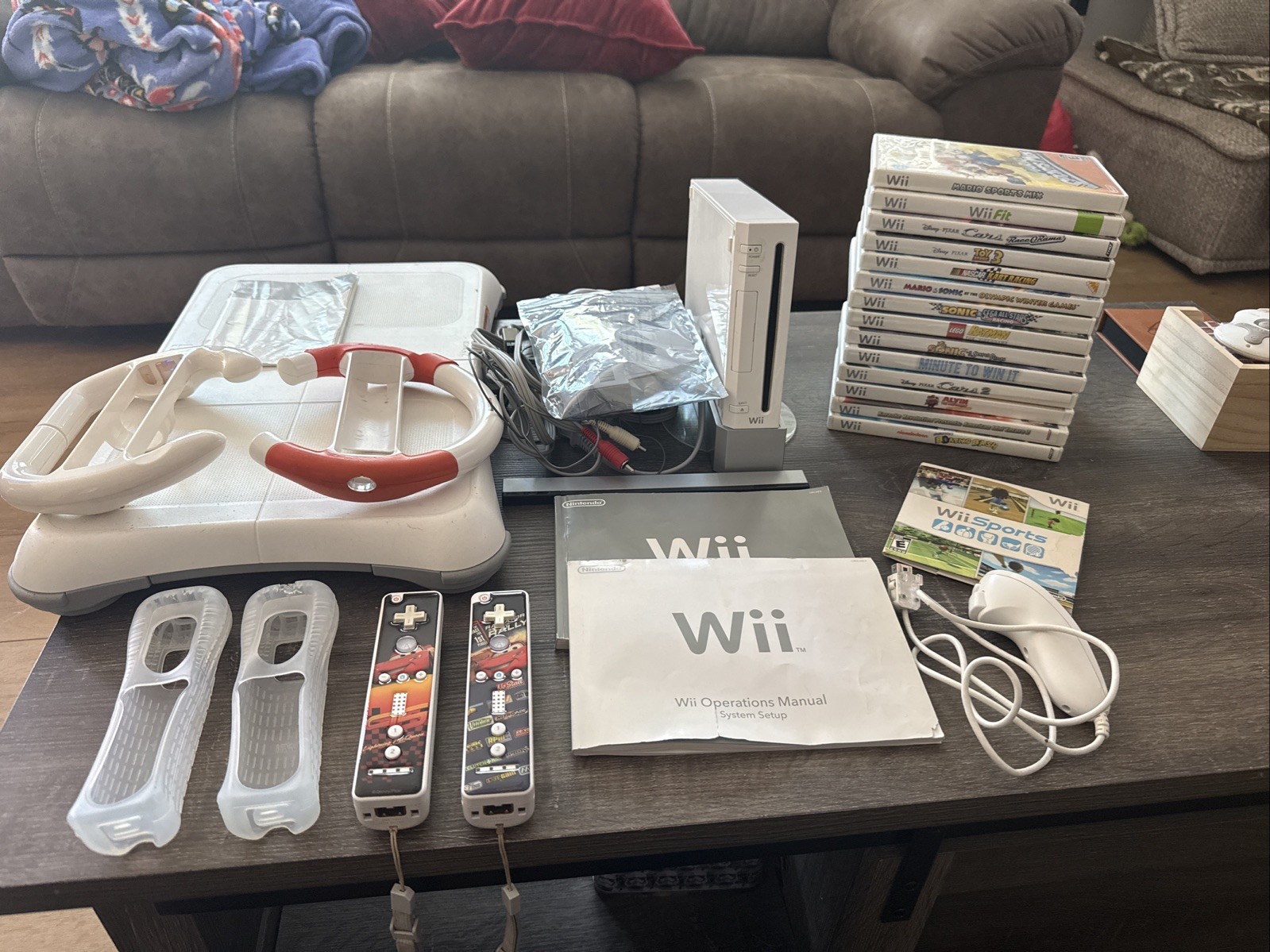 Nintendo Wii Console 2 Controllers Wheels Manuals 15 Games – READ Description