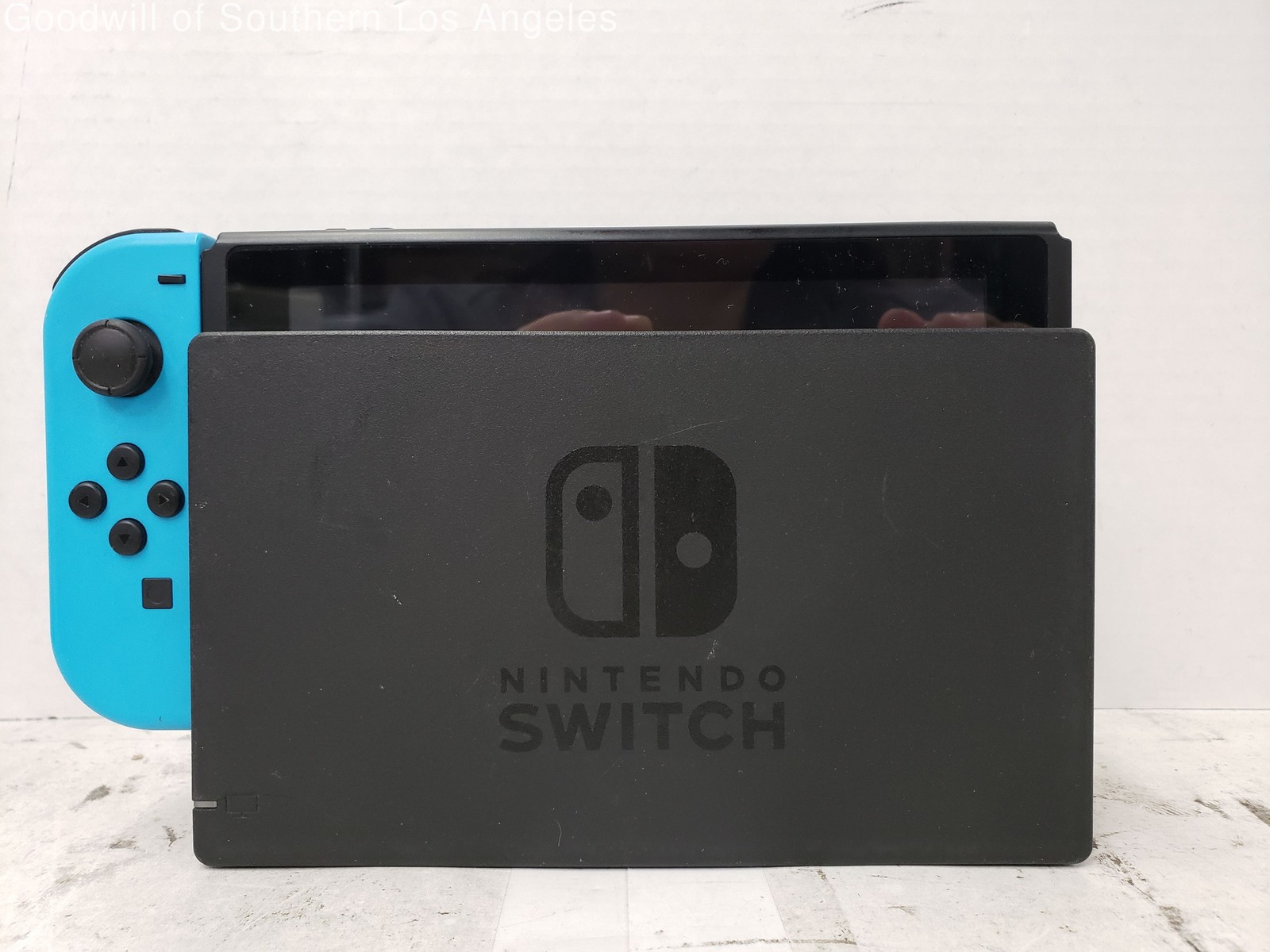 Nintendo Switch Red & Blue Console Model HAC-001 Bundle w/ BoTW, Tested Working