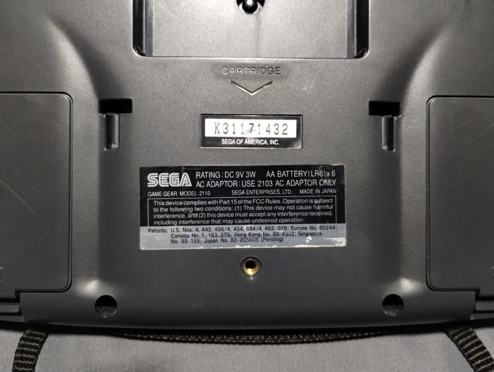 Sega Game Gear Bundle with Mega Man game.. please read description!!!!!!