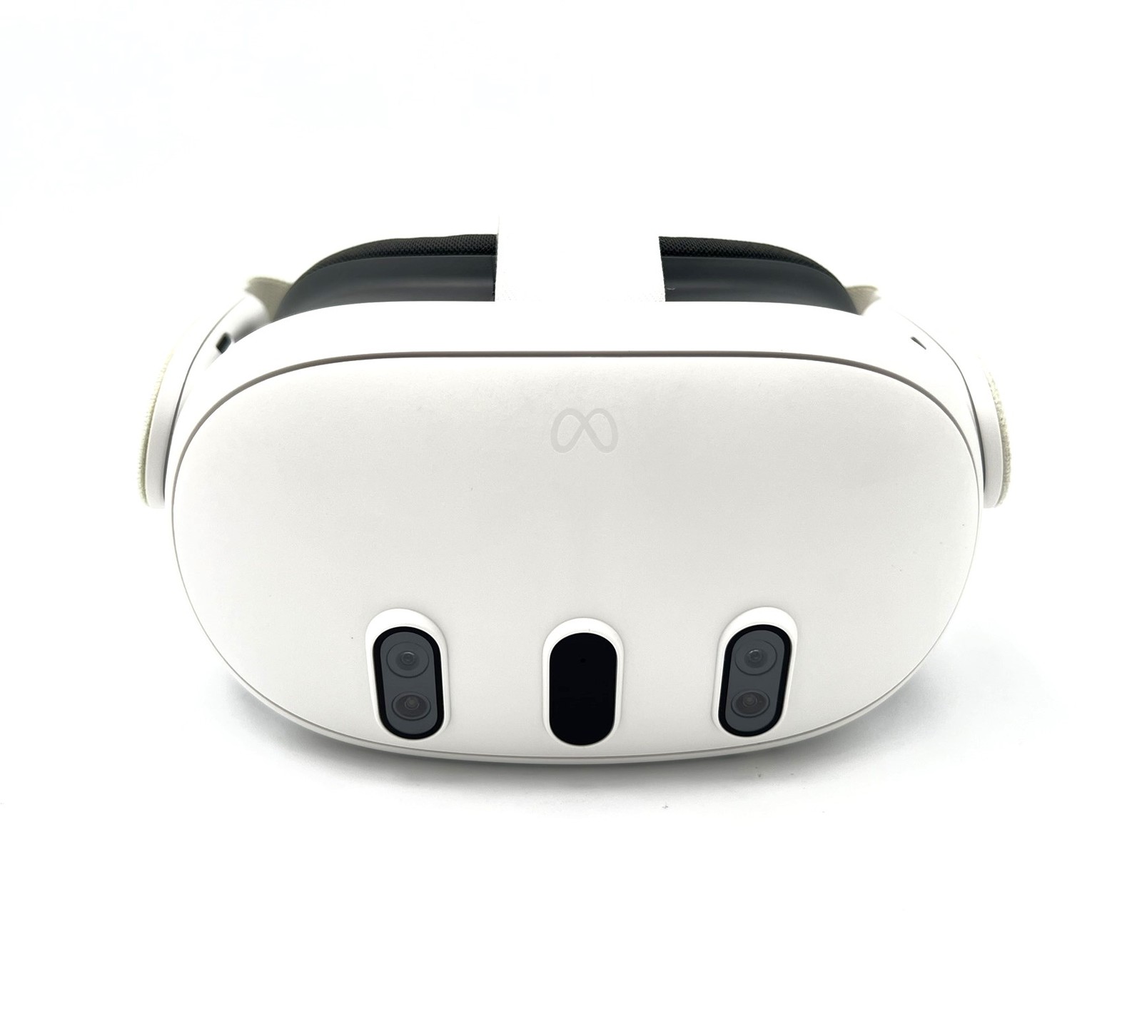 Meta – Quest 3 Breakthrough Mixed Reality – 128GB – White – (899-00579-01)