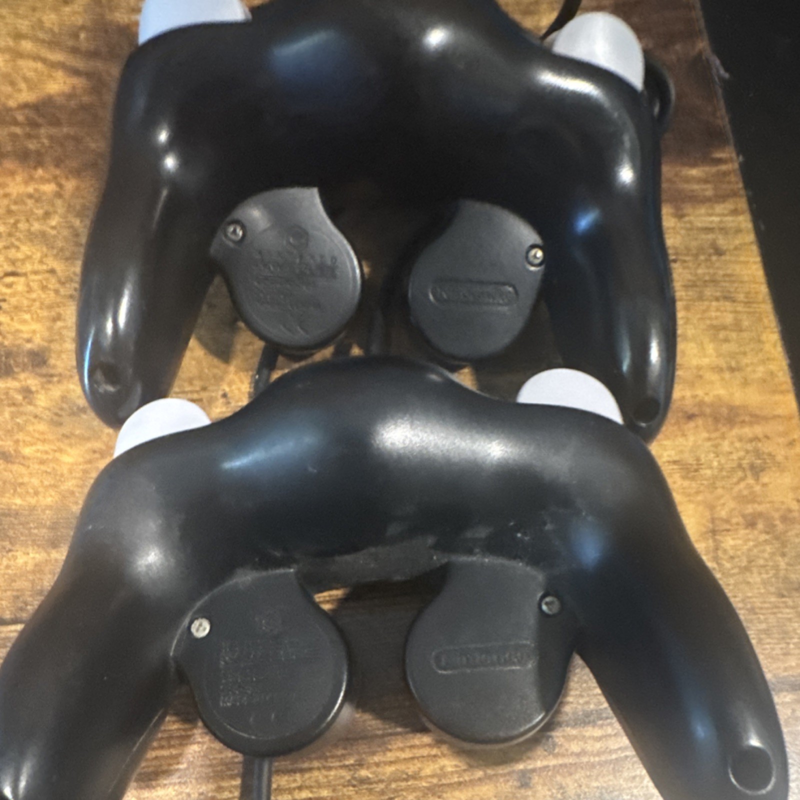 Nintendo GameCube DOL-101 Black/Silver Bundle 2 Controllers, Cables