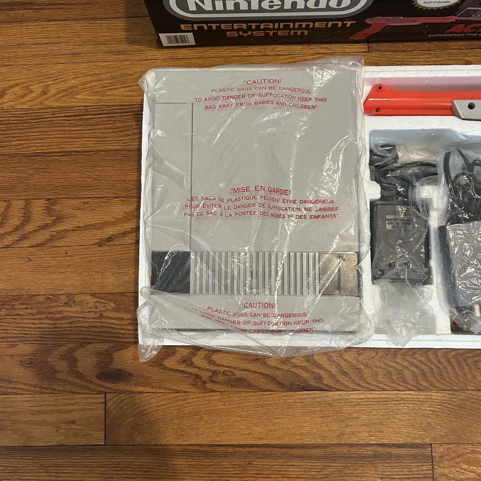 Nintendo NES Console Action Set Complete CIB Mario Duck Hunt – AMAZING Condition