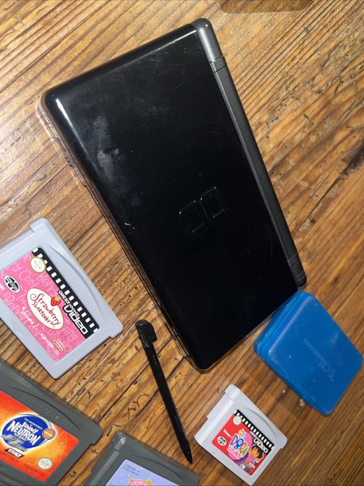 Nintendo DS Lite Black Console Bundle with 9 games – Tested & Working