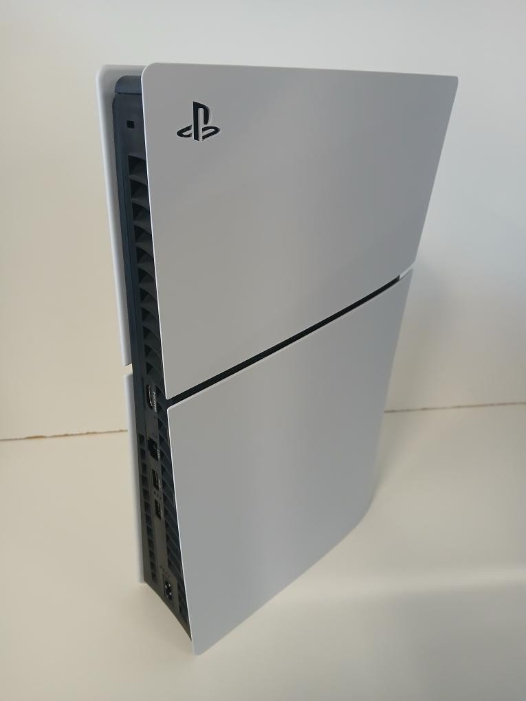 SONY PS5 – PLAYSTATION 5 – SYSTEM – SLIM – CFI-2015 – DIGITAL (P18028302)