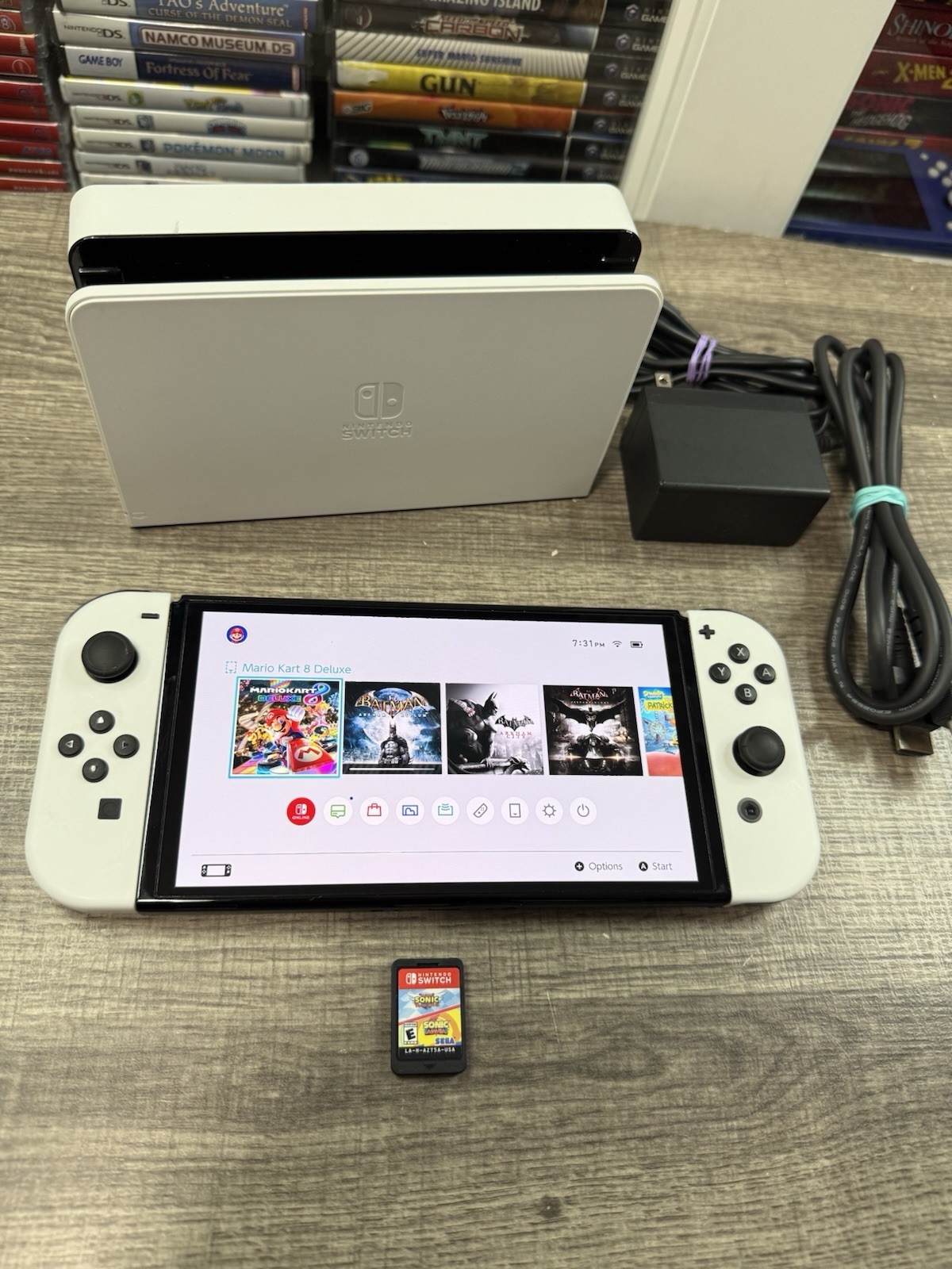Nintendo Switch Model HEG-001 OLED Display Video Game Console White With Dock
