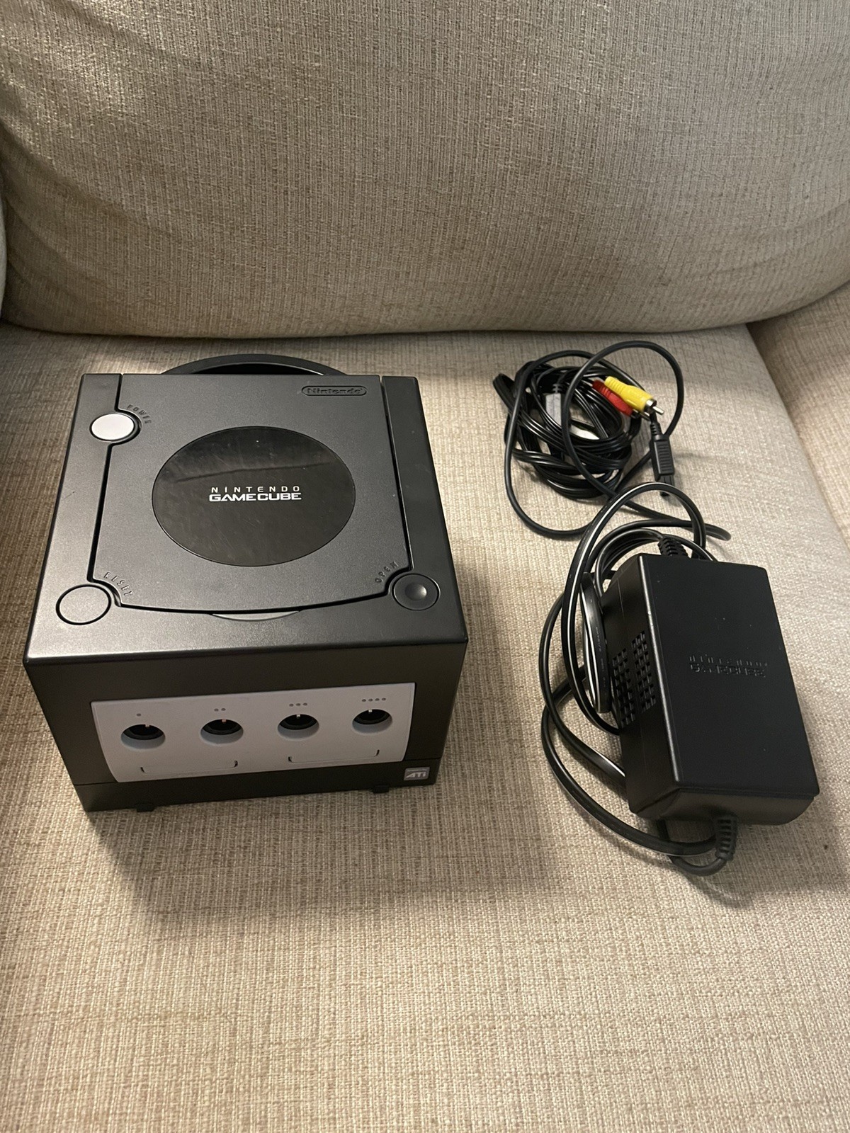 Nintendo GameCube Console Black Tested With Travel Bag and Starfox Adventures