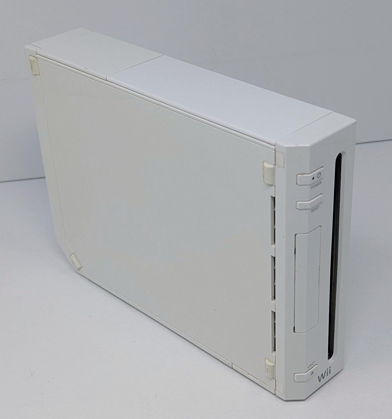 Nintendo Wii White Console GameCube Compatible Bundle w/ 5 Games – Tested!