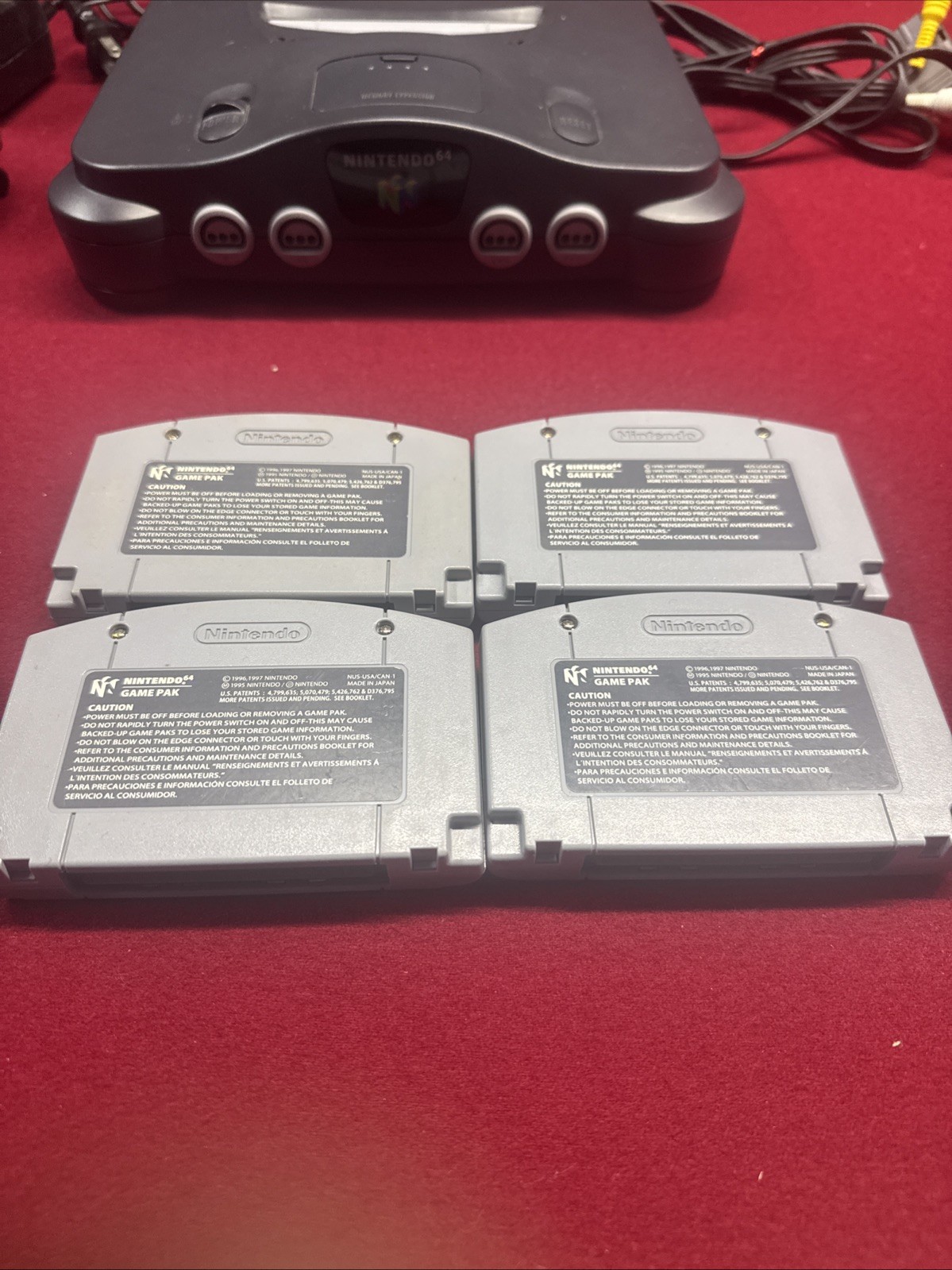 N64 Console Bundle Nintendo 64: Mario Kart 64 + 3 More Games. Tight Sticks. OEM