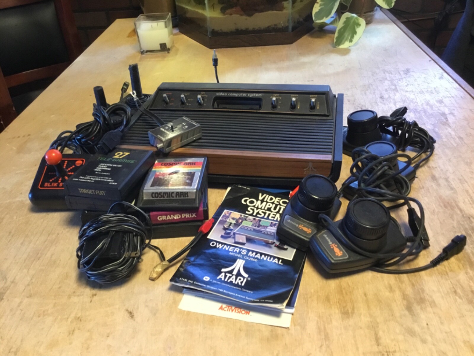 Vintage 1977 Original Atari CX-2600 Game Console, controllers, games, extras +