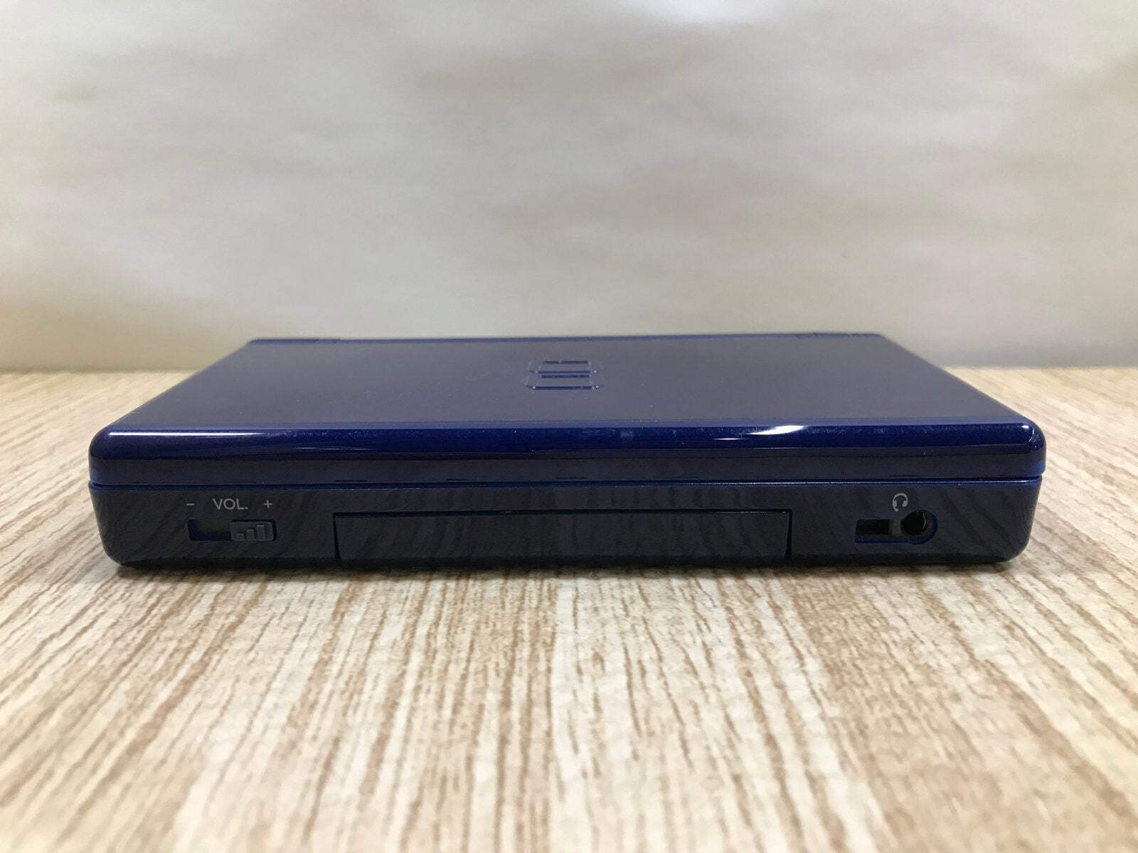 Nintendo DS Lite Enamel Navy Console Nintendo Japan – Tested Working LG9129
