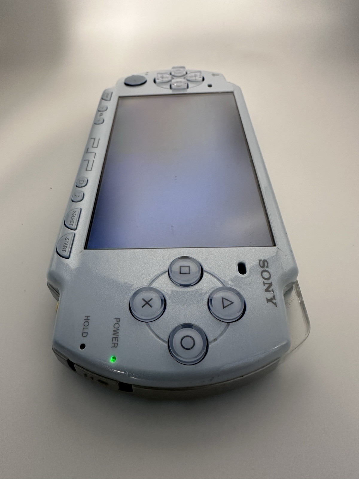 Sony PSP 2000 (Baby Blue) Has Haunted Screen!! No battery, No Charger included