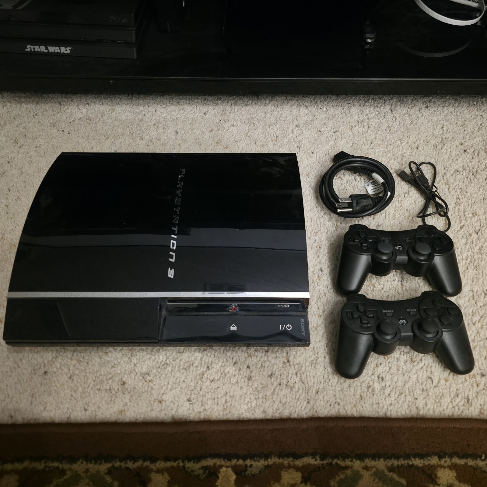 Backward Compatible Sony PlayStation 3 500GB Piano Black Console