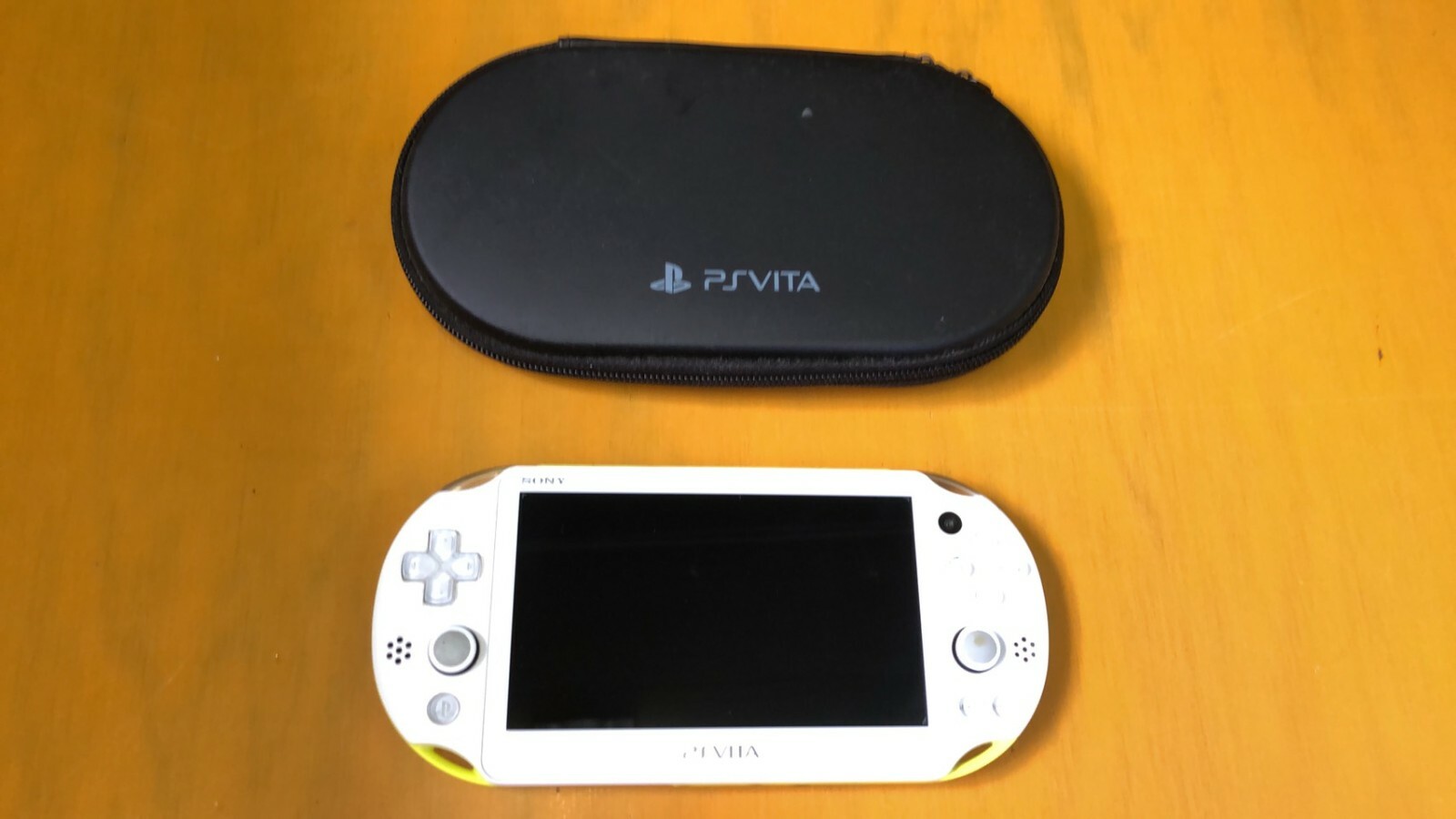PlayStation PS Vita Wi-Fi Console Lime green / white PCH-2000ZA13 with pouch