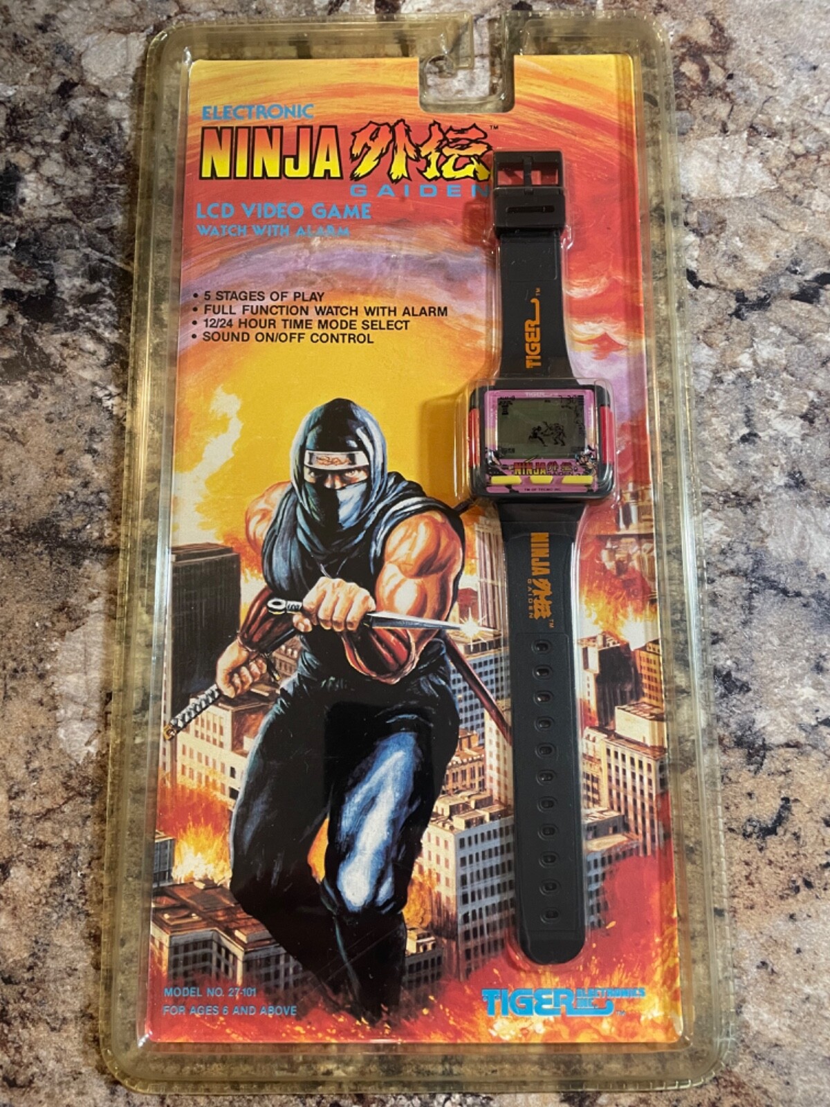 TIGER NINJA GAIDEN VIDEO GAME WATCH HANDHELD VINTAGE 1990 NEW IN SEALED BOX