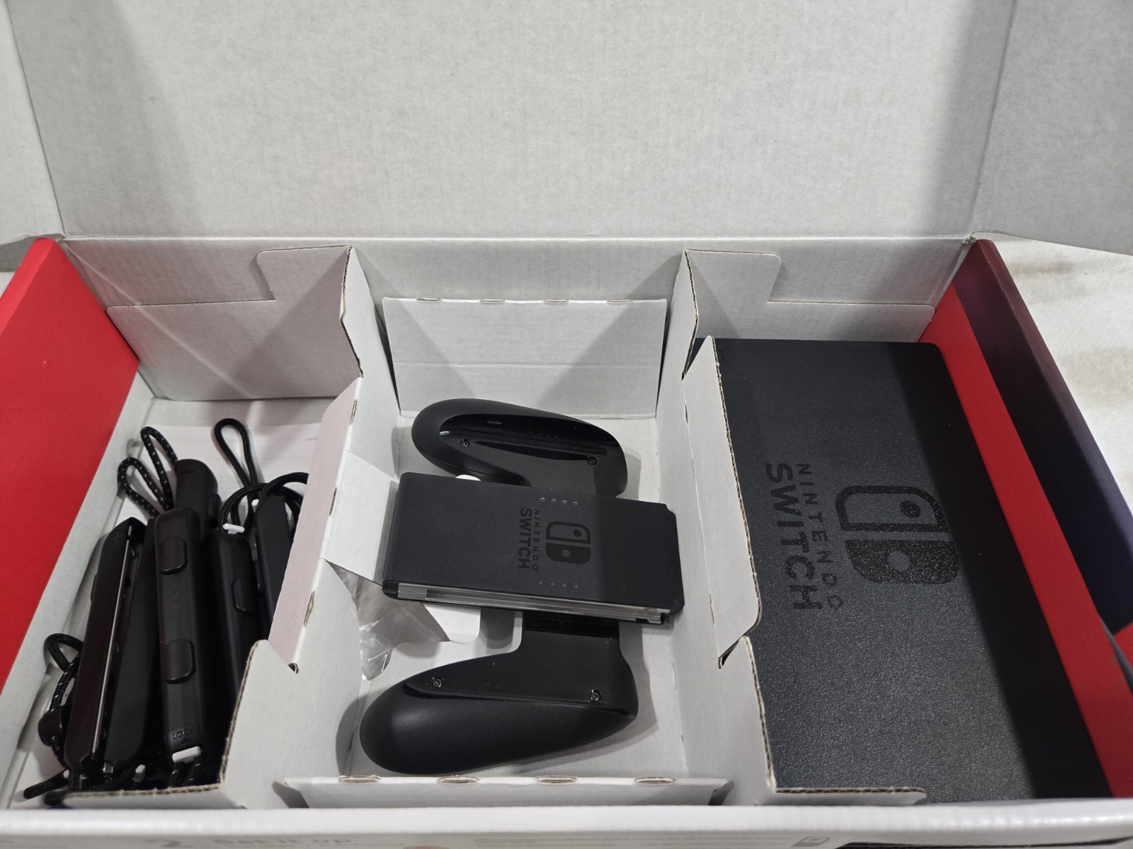 Nintendo Switch HDMI Wi-Fi NTSC-U/C Dock Grip Straps Black