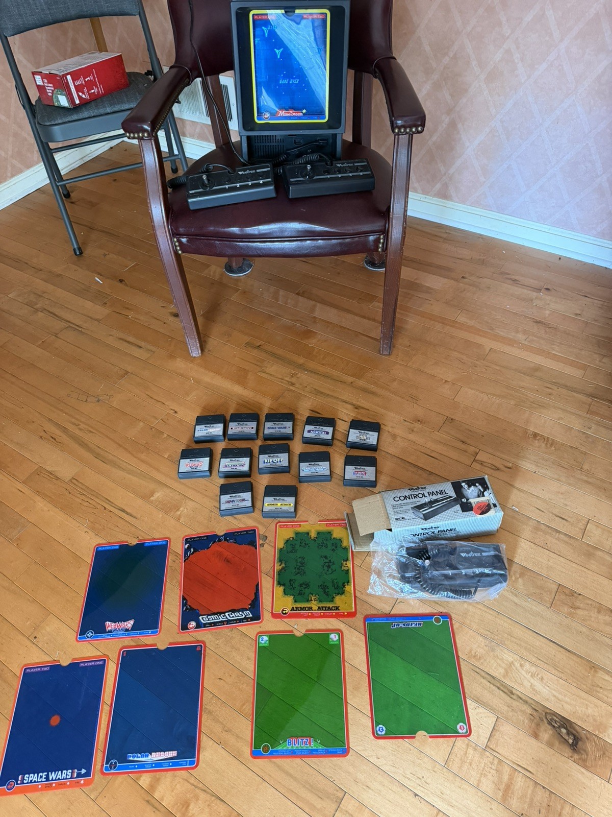 Vectrex Arcade console; 2 controllers PLUS boxed new controller 12 games overlay