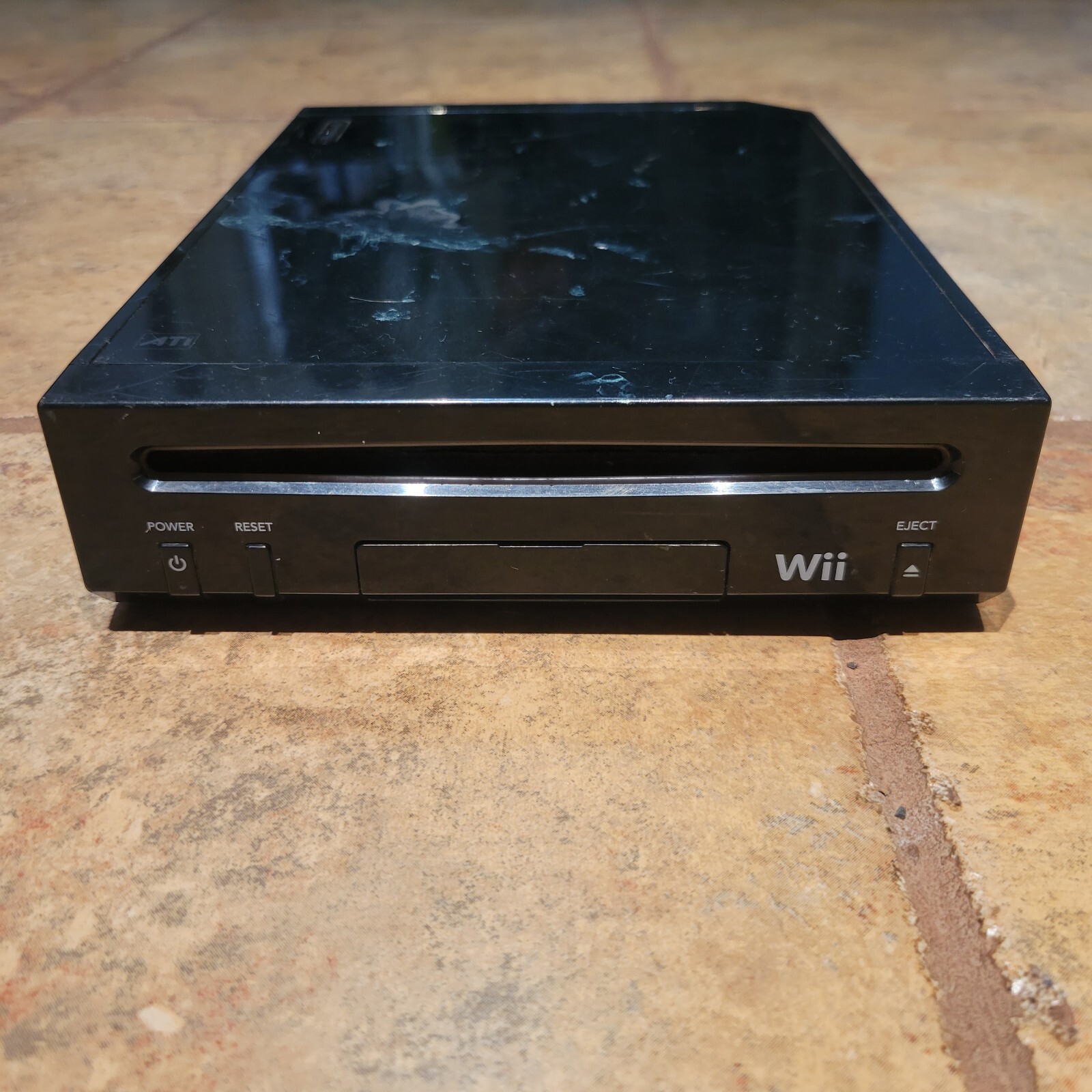 Nintendo Wii Console + Sensor Bar & Cords BLACK RVL-101(USA)