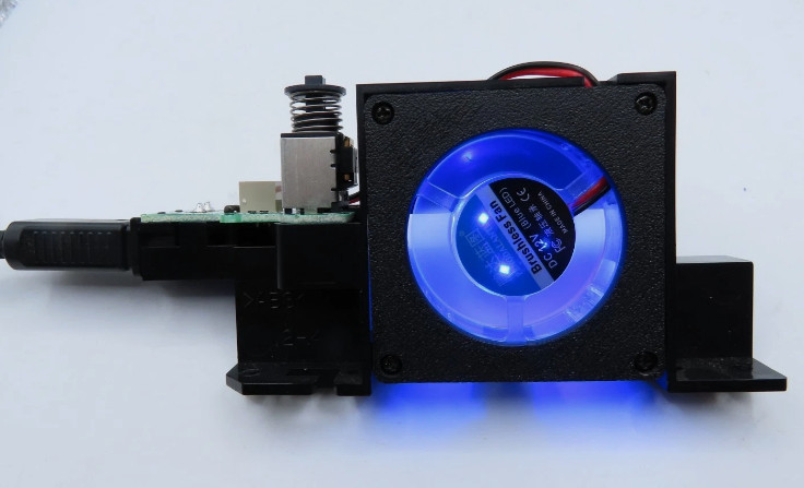 Nintendo GameCube BLUE LED Light Mod Modification Kit – Fan, main LED and ports
