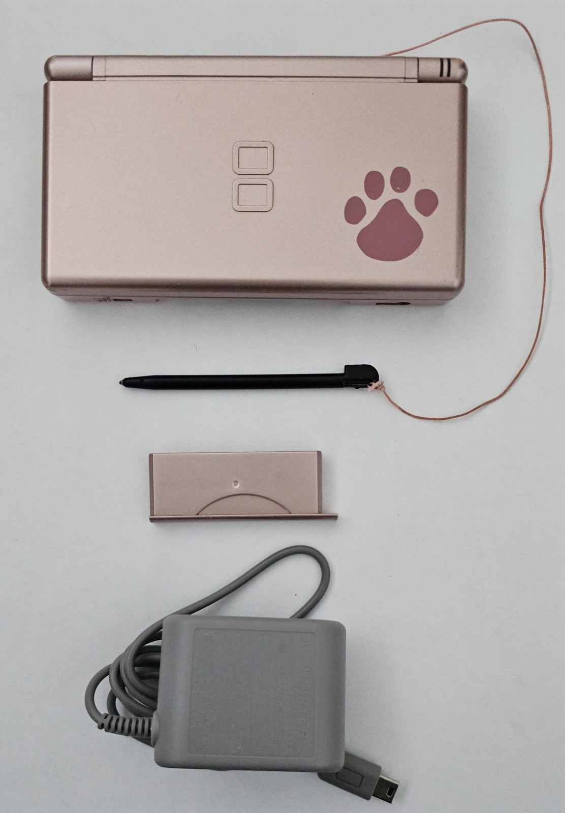 Nintendo DS Lite Nintendogs Console Metallic Rose with charger and extras