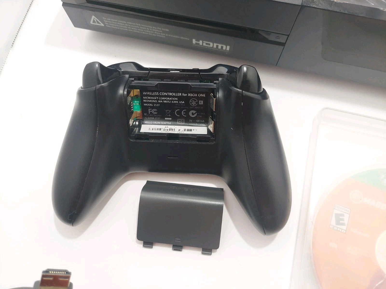 Xbox One 500GB Console Bundle – Controller – Power & HDMI Cord – Tested
