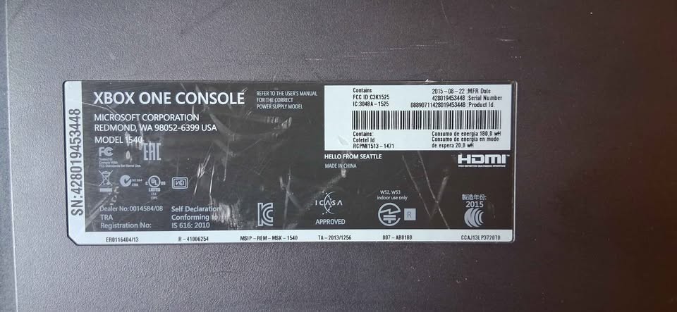 Microsoft Xbox One Console Bundle – Cables, Controllers, Games, Accessories