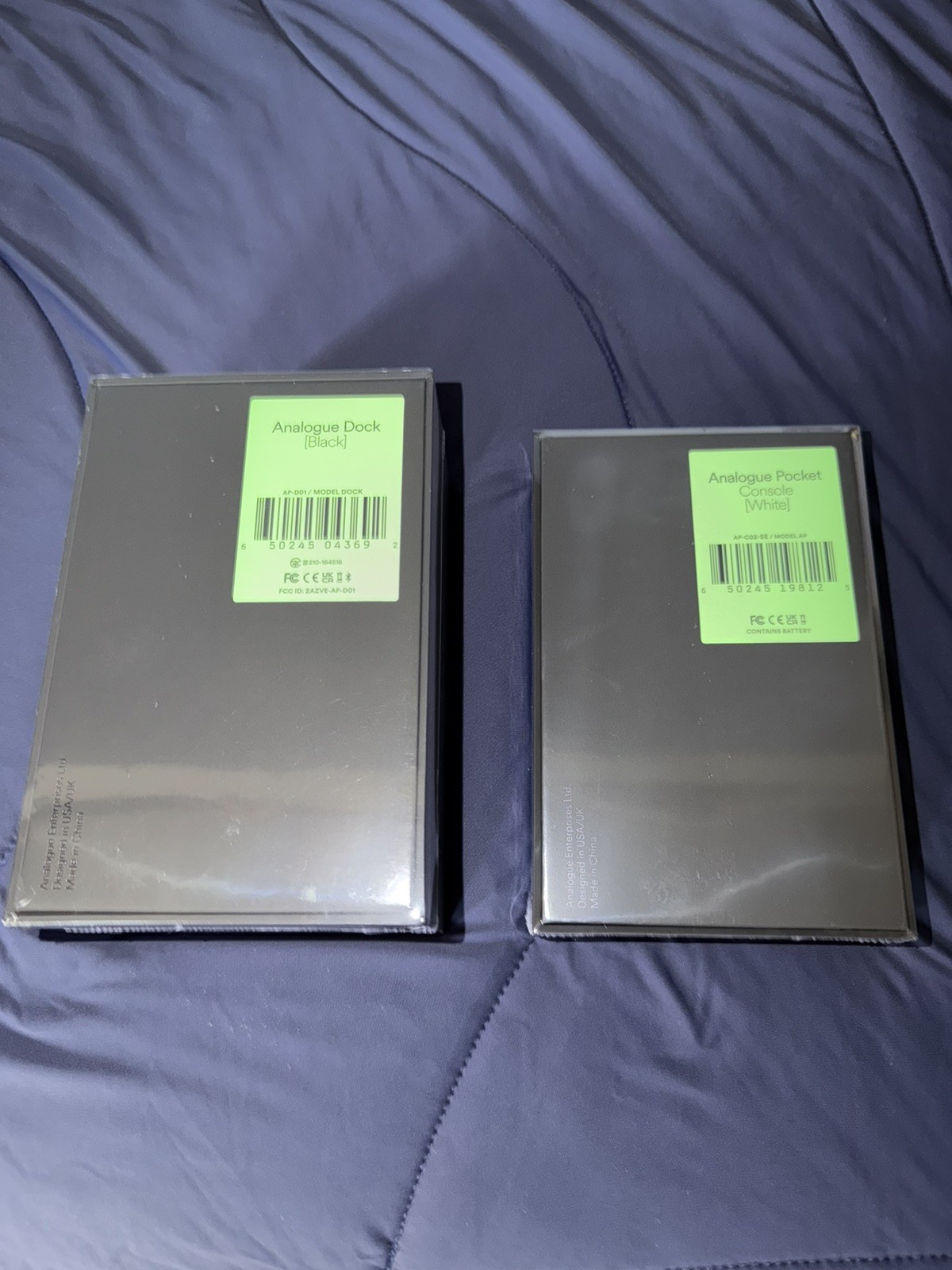 Analogue Pocket White and Dock Black Combo Sealed Free Shipping