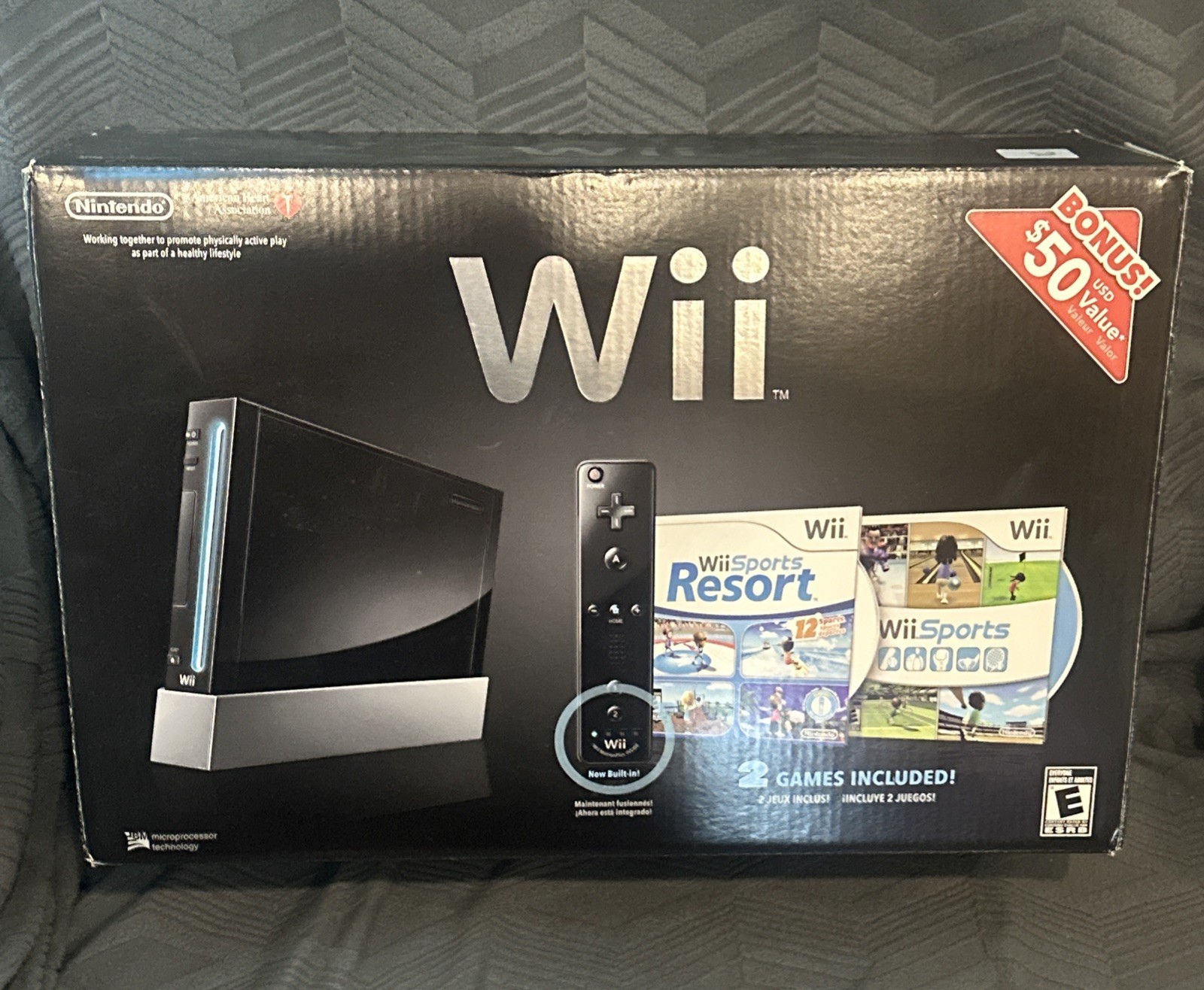 Nintendo Wii Black Console Bundle with Wii Sports & Resort Tested Bonus Items