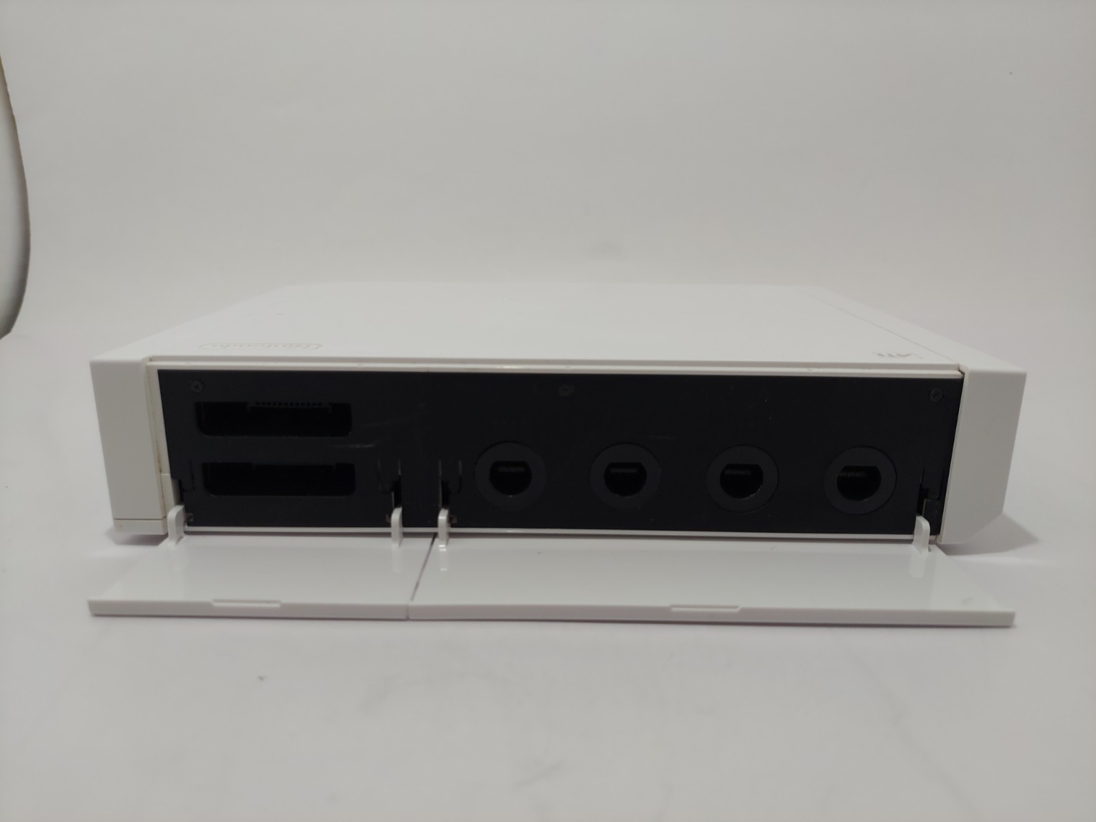 Nintendo Wii Console Bundle Oem Controller Motion Plus, Game Nunchuck, & Cords