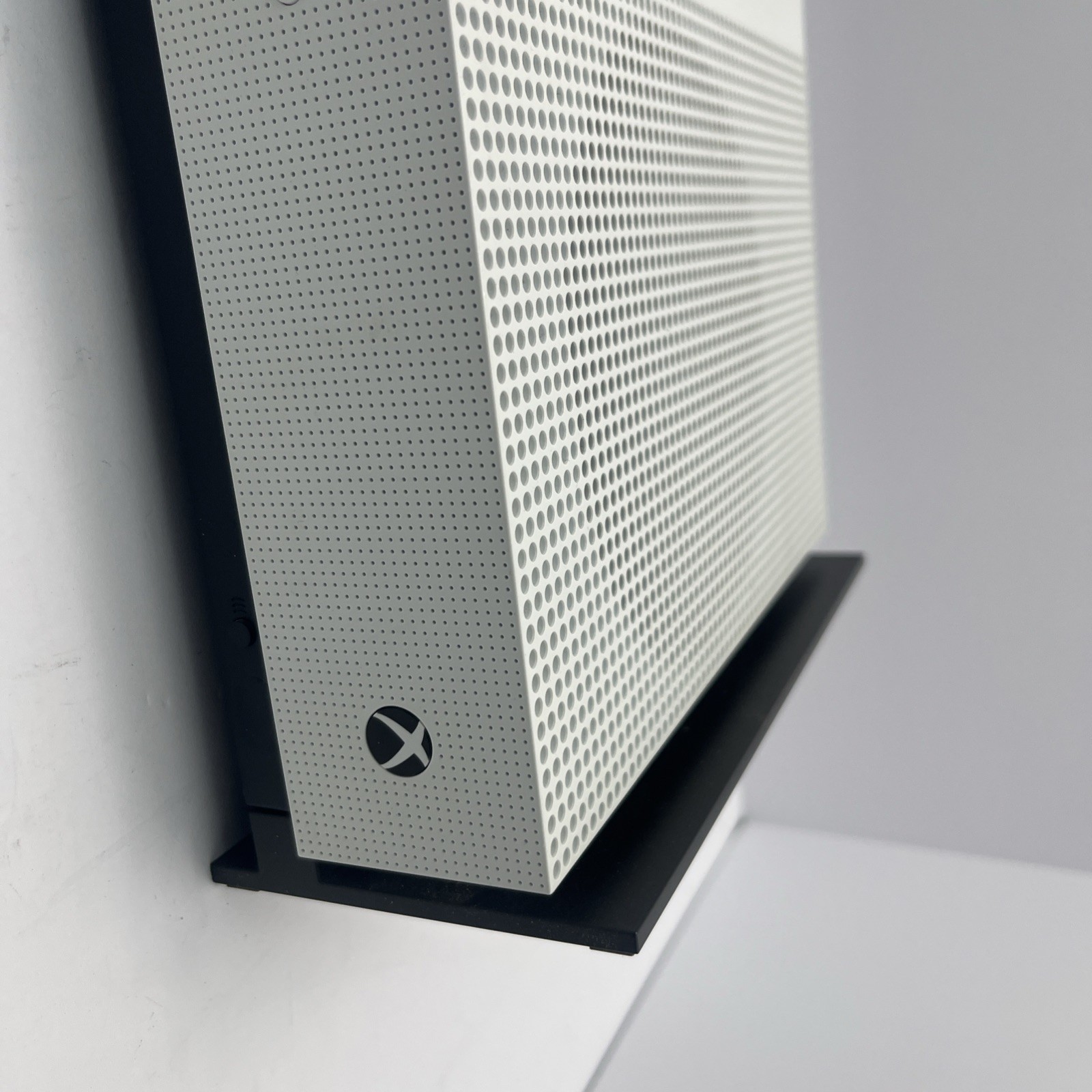 ​Xbox One S White Console Bundle | Series Controller, 2 Games (Titanfall 2) TEST
