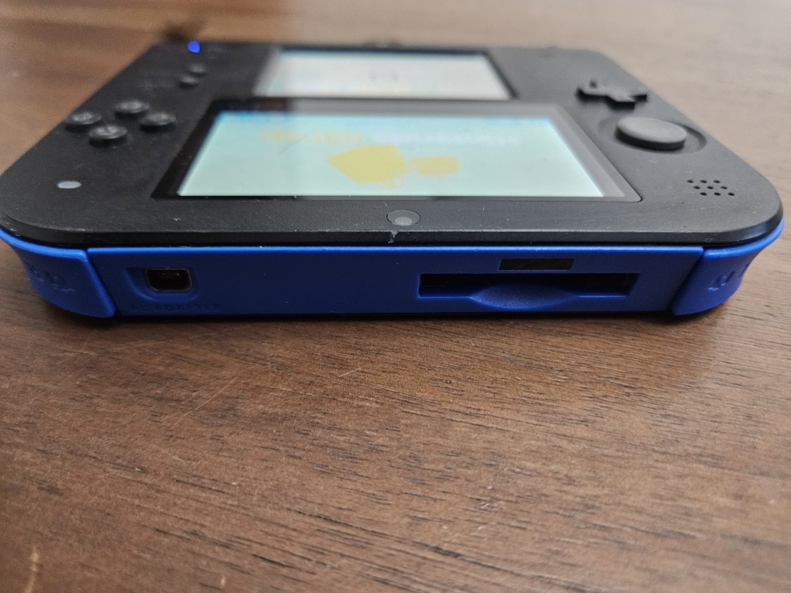 Nintendo 2DS Console Black/Blue Bundle W/Charger & (10) Game Cartridges *Working