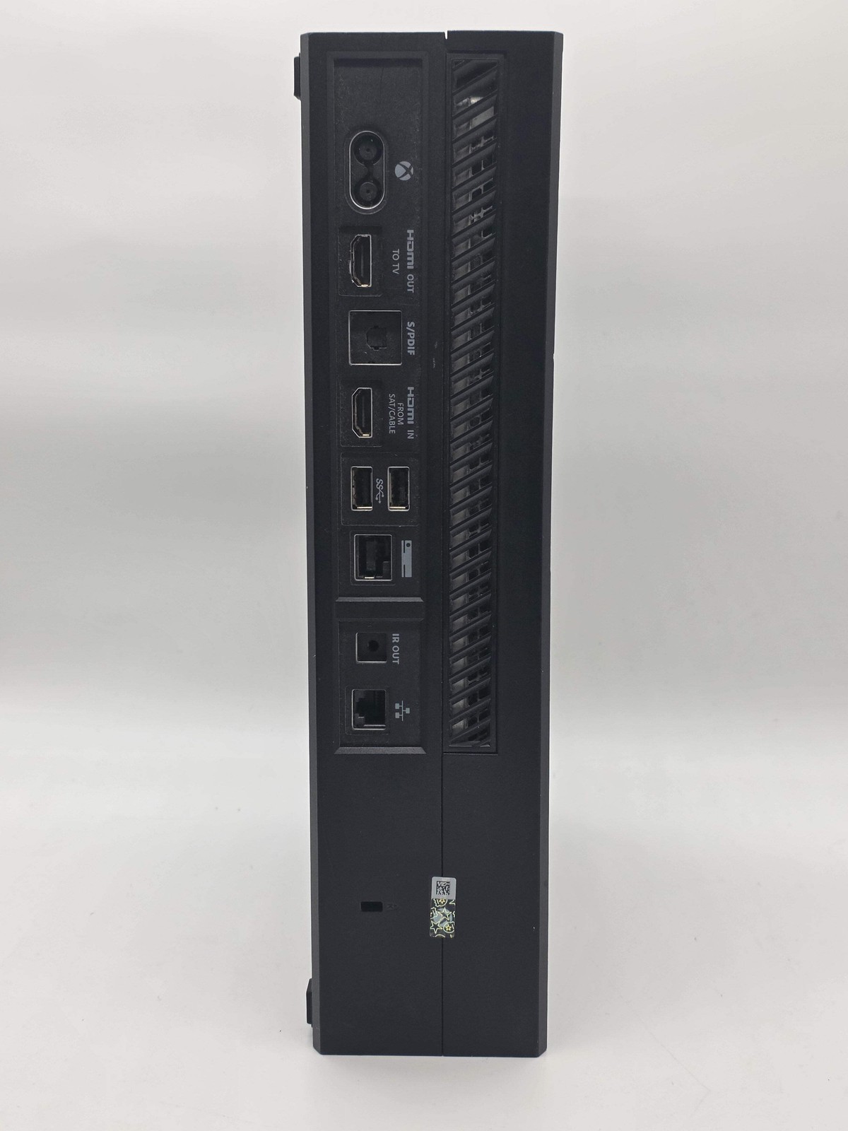 Microsoft Xbox One 1540 500GB Console Black w/ Power Cable Used