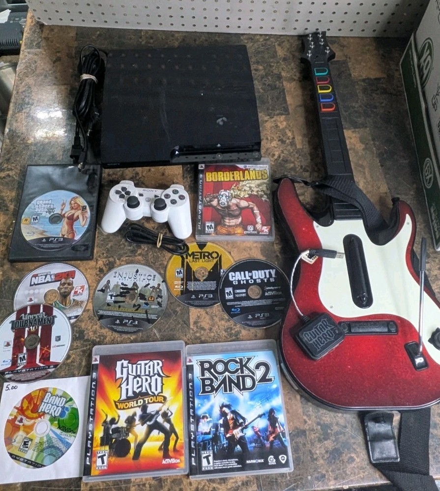 PlayStation 3 GTA V – Guitar Hero Controller Console Bundle 250GB – Tested PS3