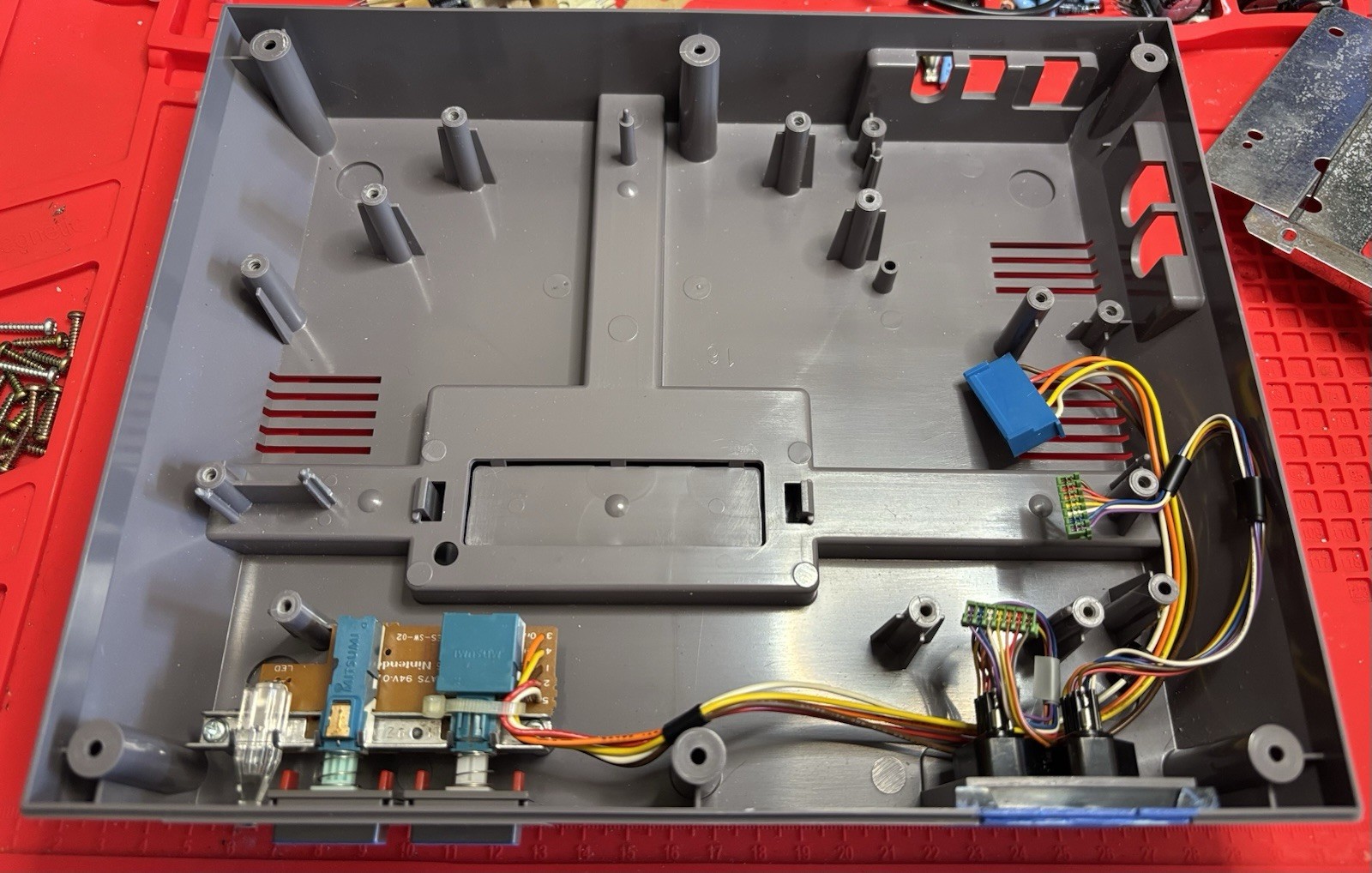 Custom Mega Man NES Nintendo Console NES-001 – Recapped, New VR, EXTRA CLEAN