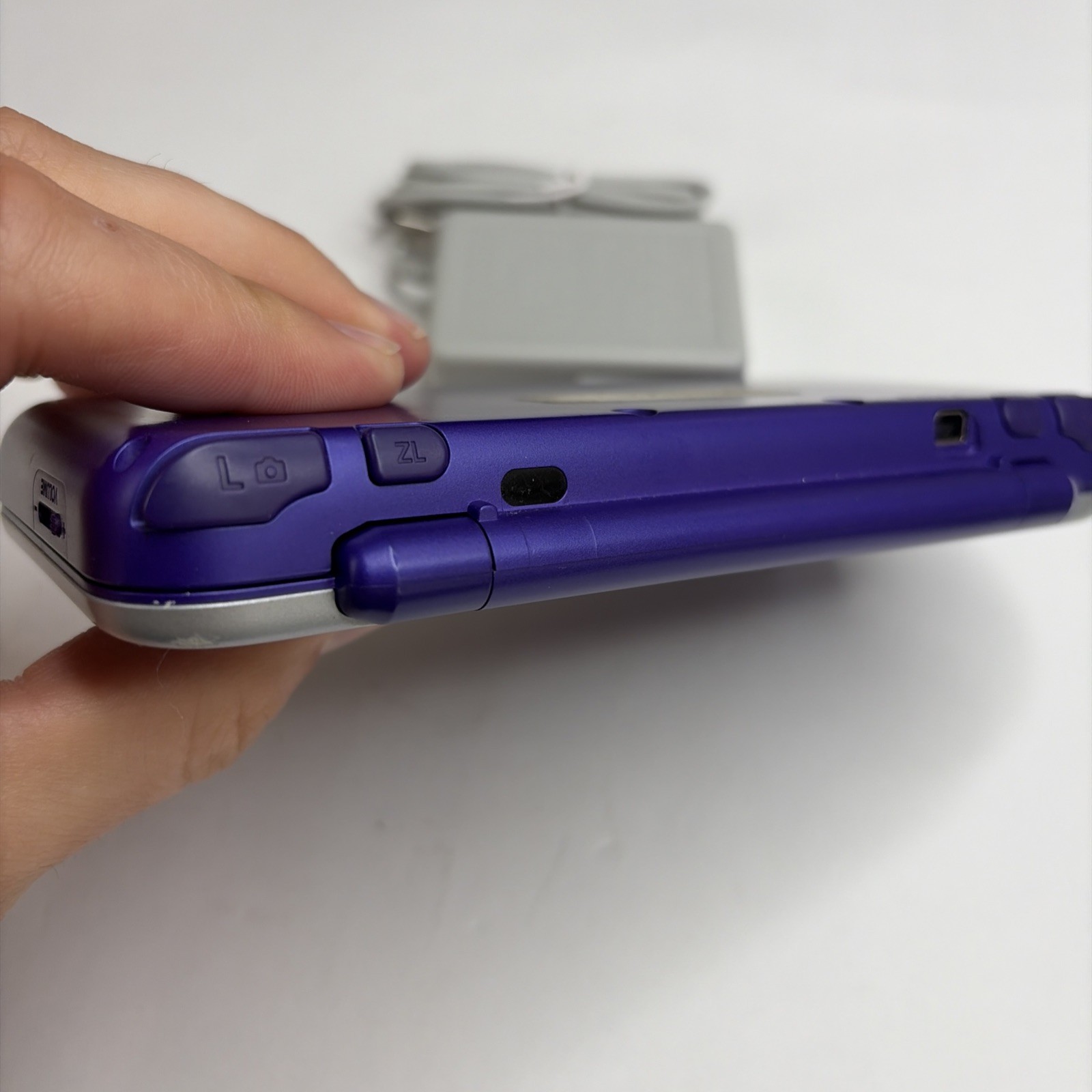 New Nintendo 2DS XL Console – Purple Silver W Charger Stylus US Model