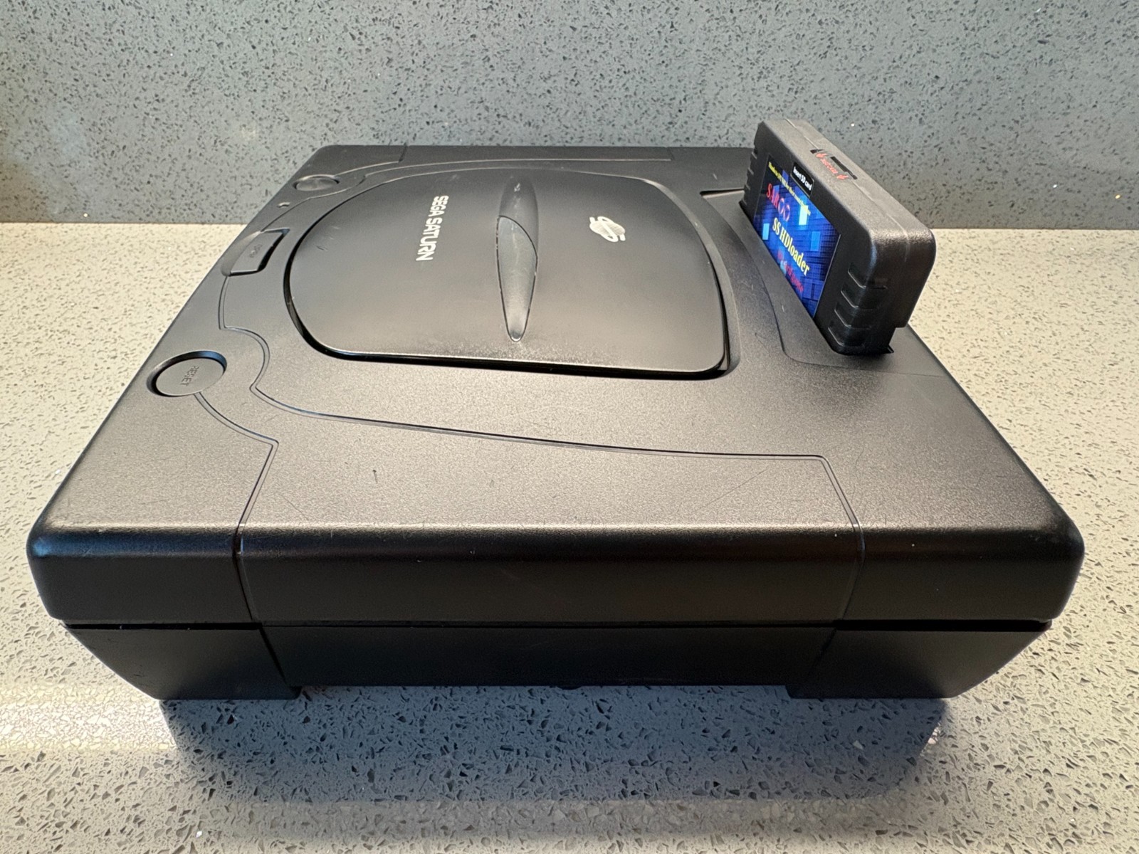 SEGA SATURN SAROO CONSOLE W/ 256GB SD CARD NEW RETRO-BIT CONTROLLER & NEW CABLES