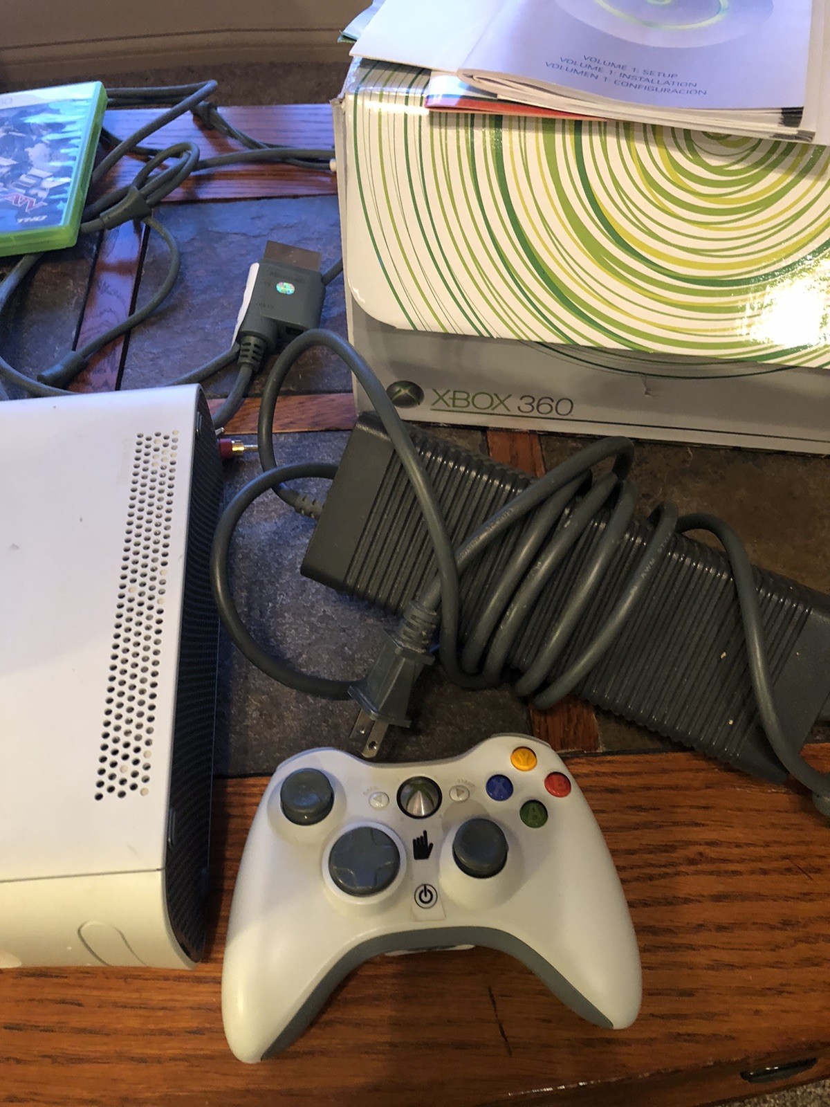 Microsoft XBox 360 Console Bundle 20GB w/ Controllers & 11 Games – Tested