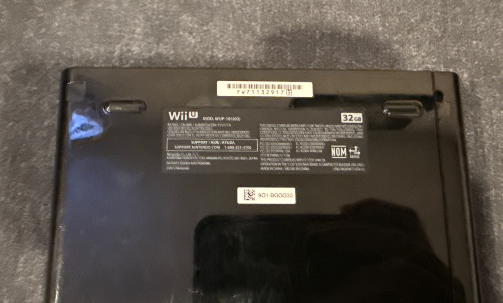Official Nintendo Wii U Deluxe 32GB Black Console & Power Supply! ~ Works Great!