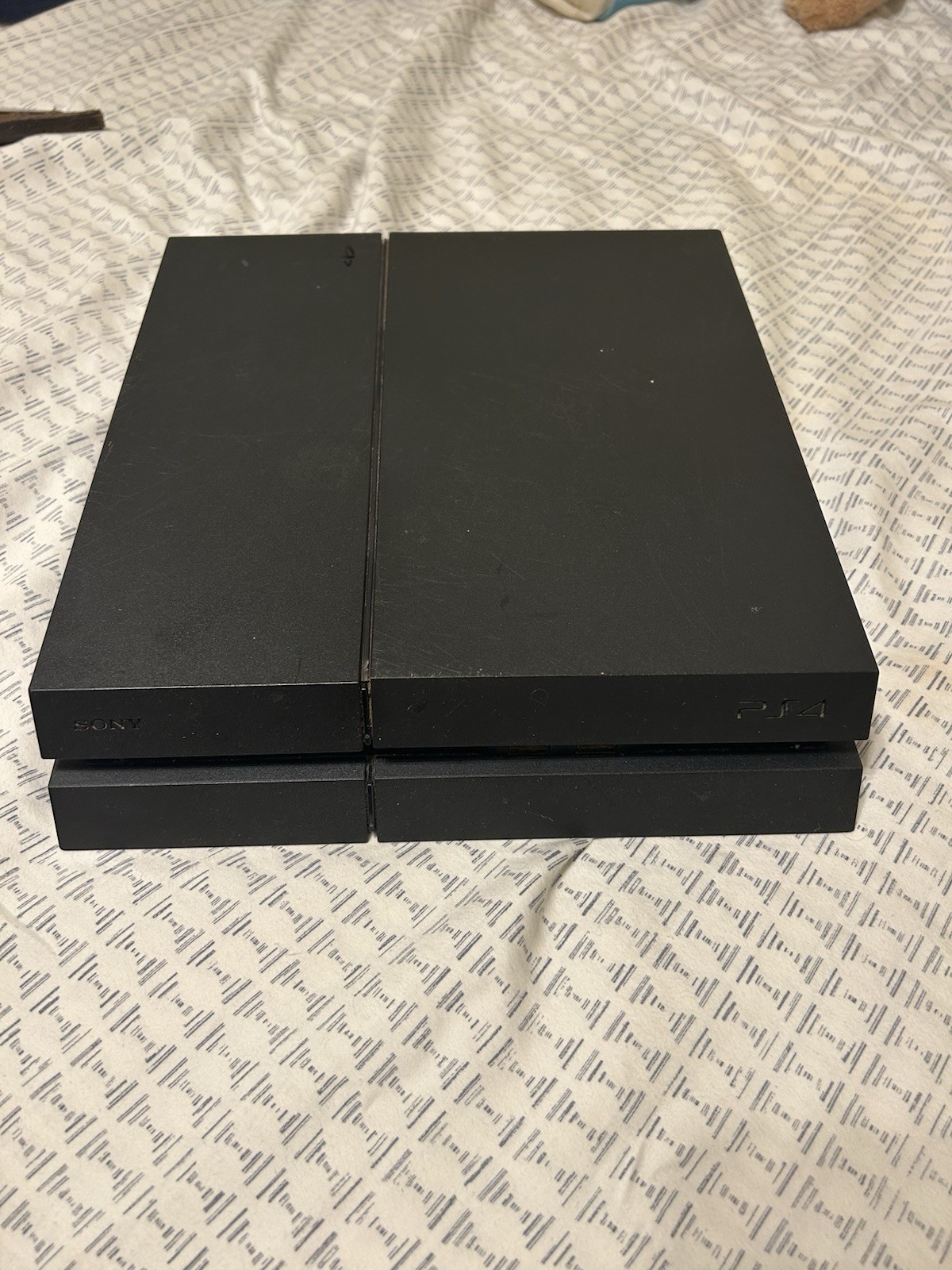 Sony PlayStation 4 PS4 Home Console Black Wi-Fi Capability HDMI