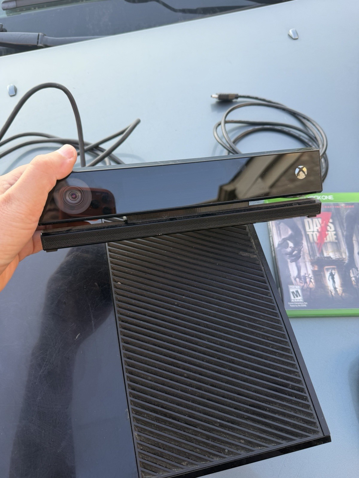 Microsoft Xbox One 500GB Console with Controller + Game And Kinect Tested