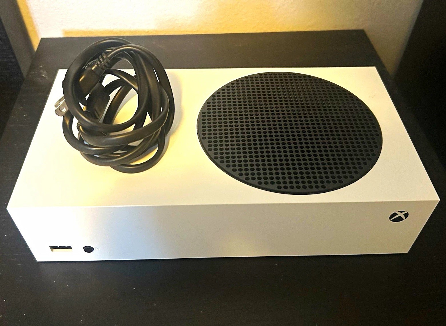 Microsoft Xbox Series S 512GB White Console 4K UHD Wi‑Fi