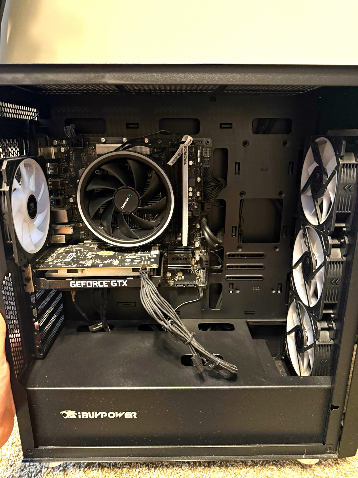 iBUYPOWER SlateMR Gaming PC
