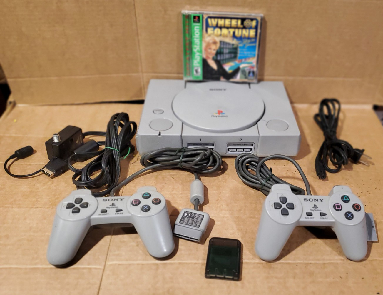 Sony PlayStation PS1 SCPH-7501 Console Bundle