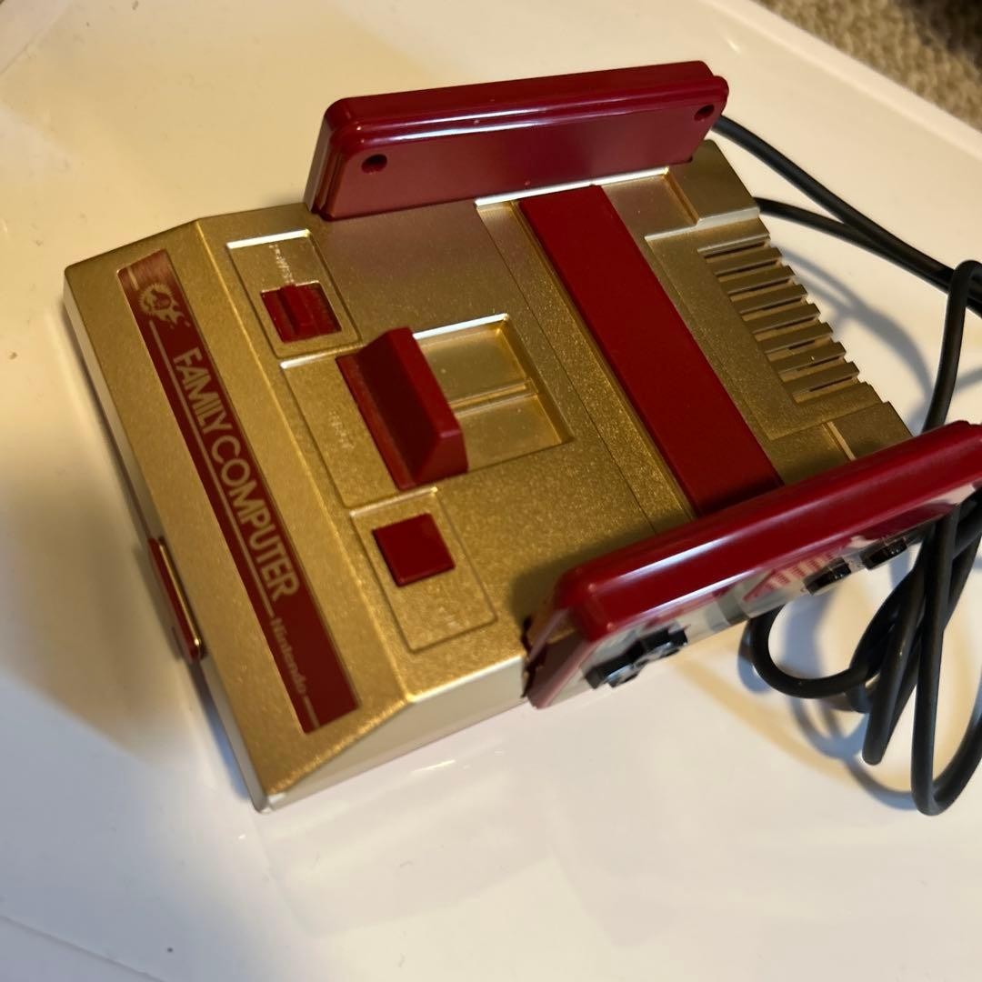 Nintendo Famicom Mini Weekly Shonen Jump 50th Anniversary Edition Console Japan