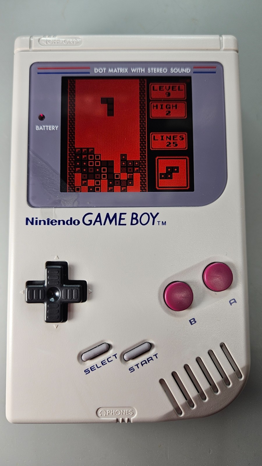 SL-DMG-01 – OEM Game Boy Internals – IPS Display, 10hr battery, Tetris, & Case!