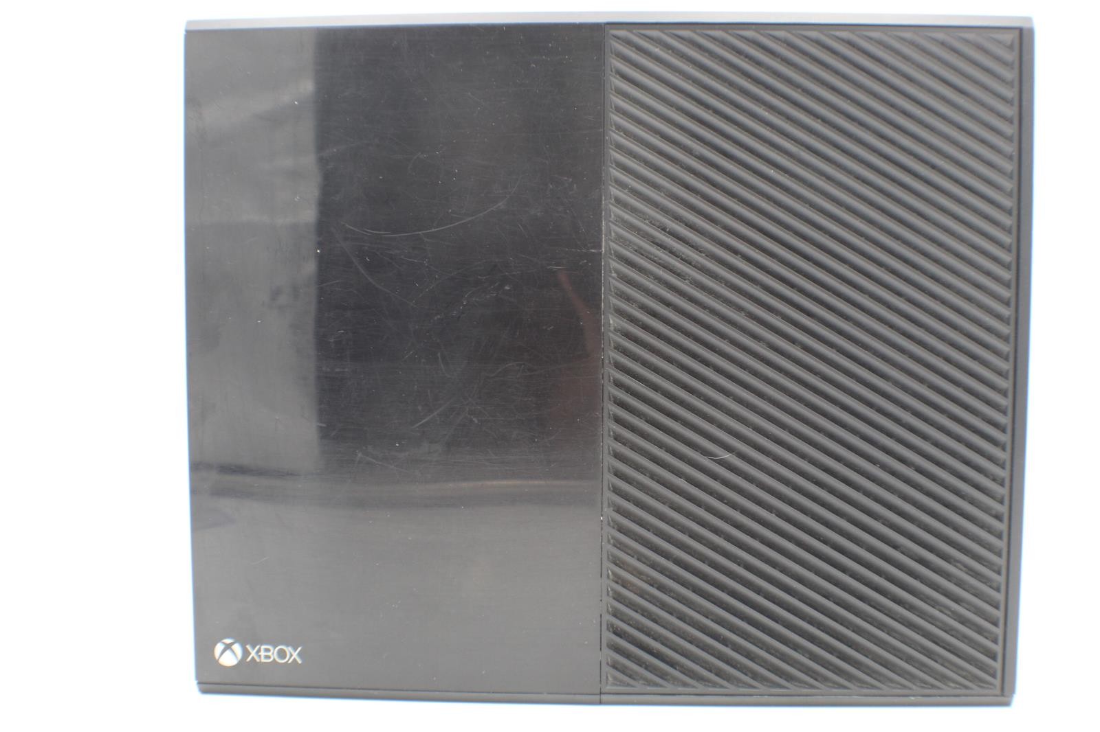 Xbox One Model 1540 Home Gaming Console 500GB W/ Controller & Cords