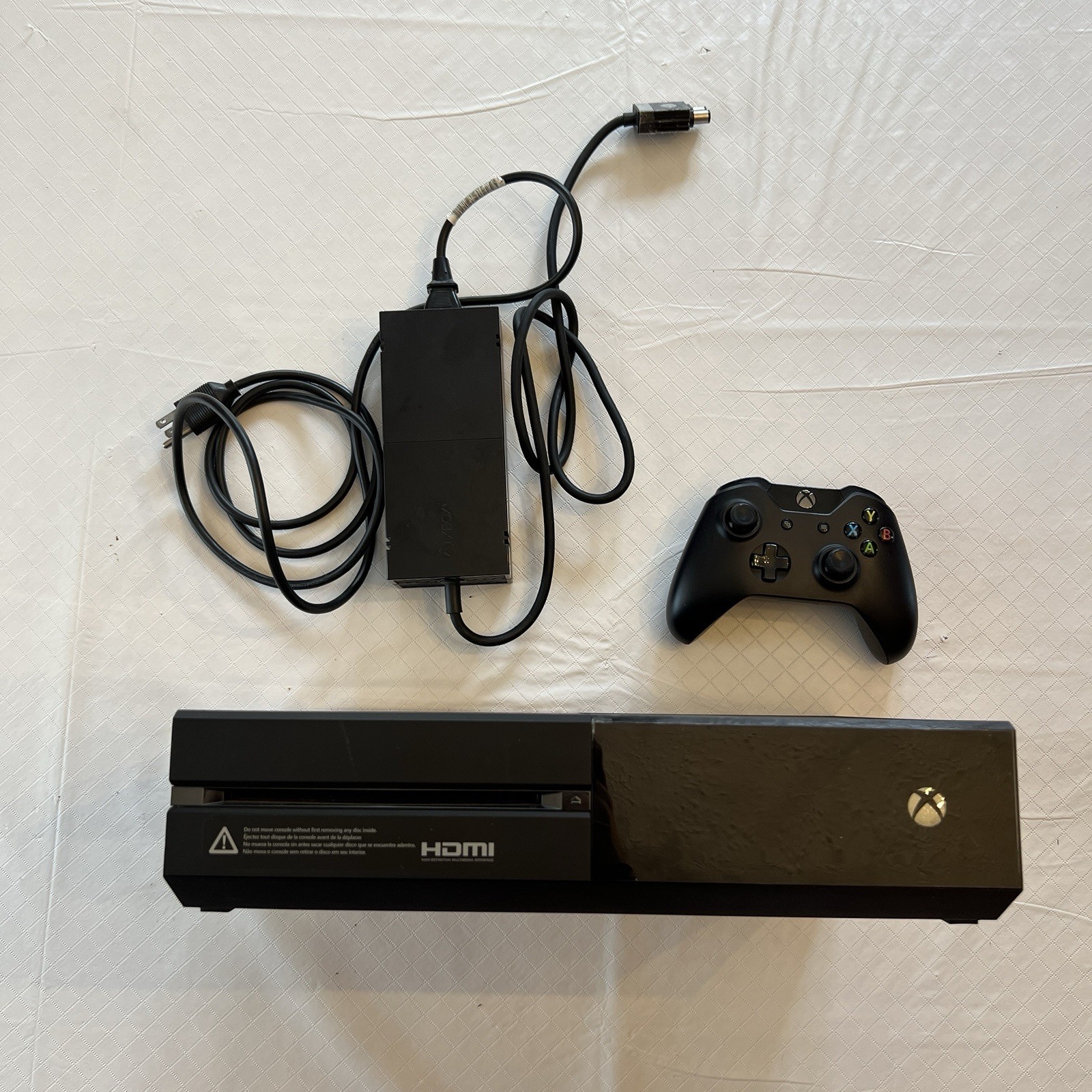 Microsoft Xbox One Black 500GB 1540 Bundle Power Cord + Controller 1537 Tested
