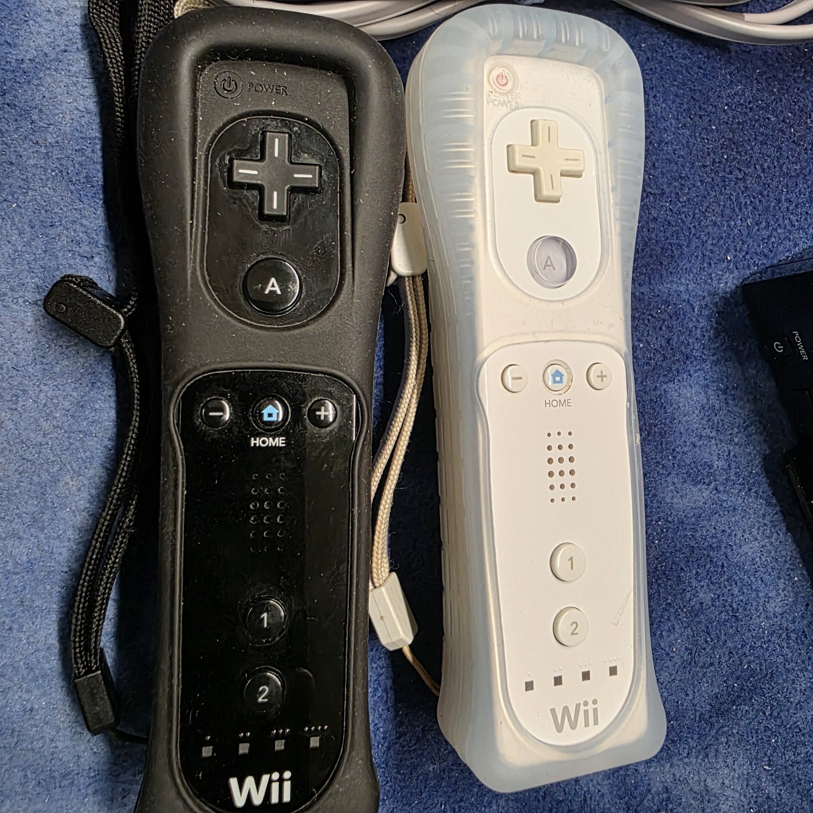 Nintendo Wii Bundle Lot w/Accessories + Mario Party 8, Wii Sports Resort, etc #1