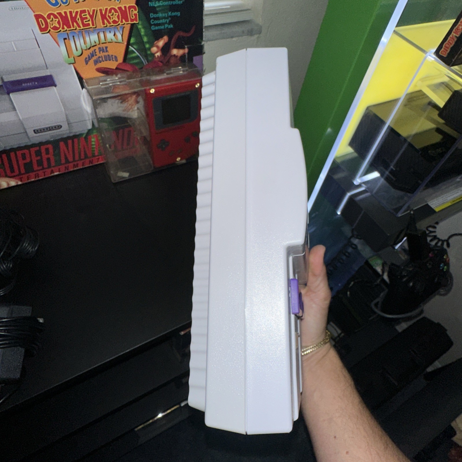 Super Nintendo SNES Console Game System! All Plugs And Two Controllers!